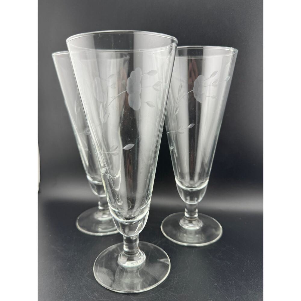 Princess House Heritage footed pilsner glasses